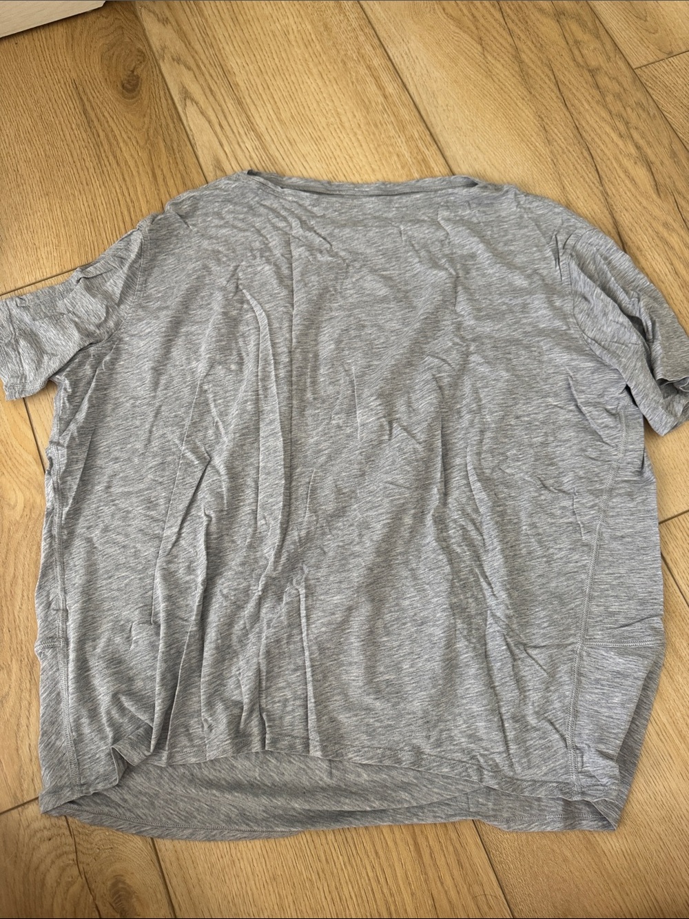 lululemon athletica Heather Gray Short Sleeve Tee
